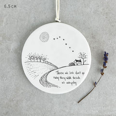 east-of-india-porcelain-countryside-wall-hanger-those-we-love-gift|6337|Luck and Luck| 1