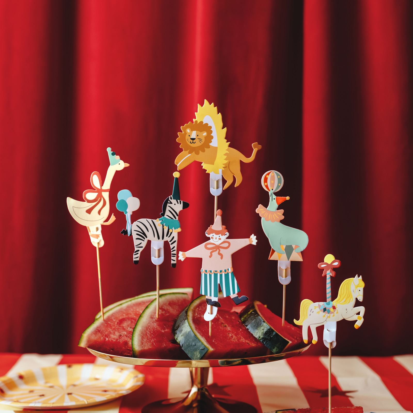 circus-theme-party-cake-toppers-x-6-funfair-party-cupcake-picks|KPM39|Luck and Luck| 1