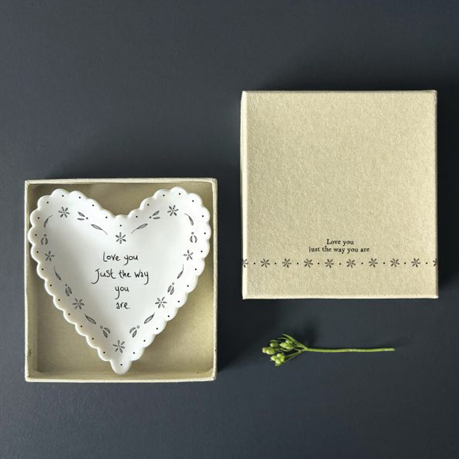 d92a08892dd2f52dcb0a4e34d9ca462c