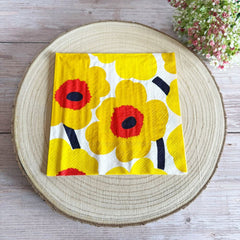marimekko-unikko-flower-dark-yellow-lunch-paper-napkins-x-20|L552671|Luck and Luck| 1