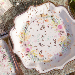 floral-paper-plates-with-rose-gold-edging-x-10|738800000099|Luck and Luck| 1
