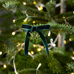 Green & Cream Velvet Christmas Bows for Festive Holiday Decorating, 8 Pack, 10 cm