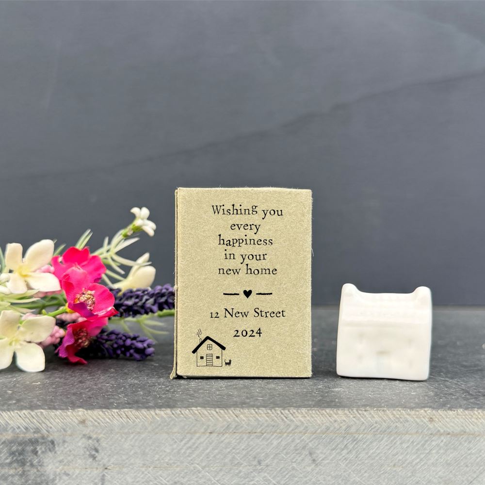 porcelain-house-with-personalised-matchbox-your-new-home-gift|LLUV5654|Luck and Luck| 1