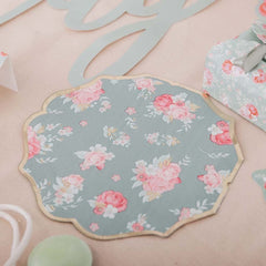 spring-roses-paper-party-napkins-x-16|94036|Luck and Luck| 1