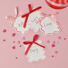 Wavy Place Cards in Pink and Red Bows for All Occasions 10pk