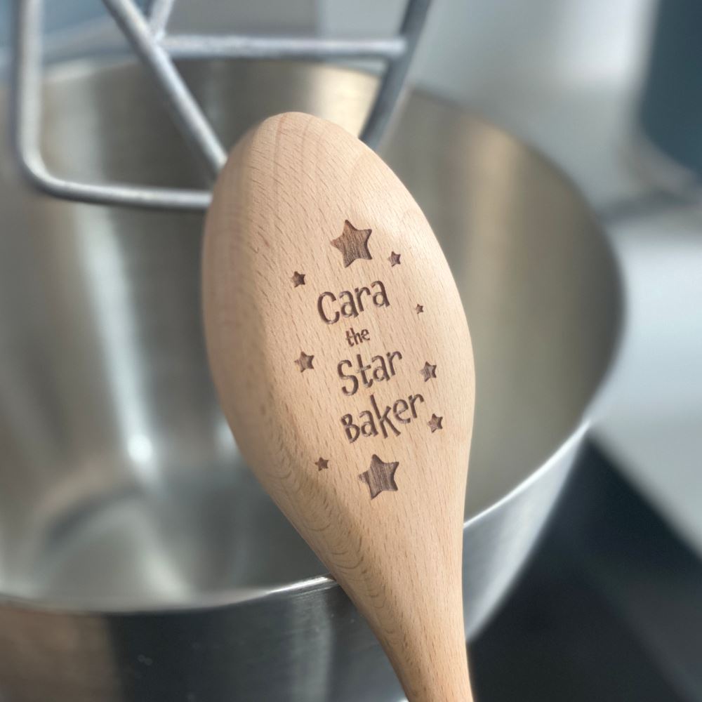 personalised-wooden-spoon-star-baker-design-a|LLWWWOODENSPOONA|Luck and Luck| 1