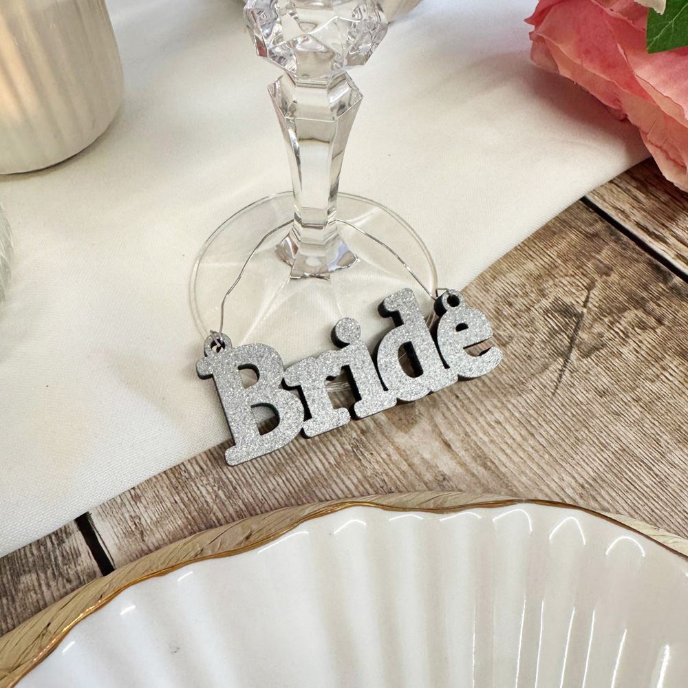 custom-wooden-mini-hanging-bride-sign-wedding-keepsake|LLWWHANGBRIDE|Luck and Luck| 1