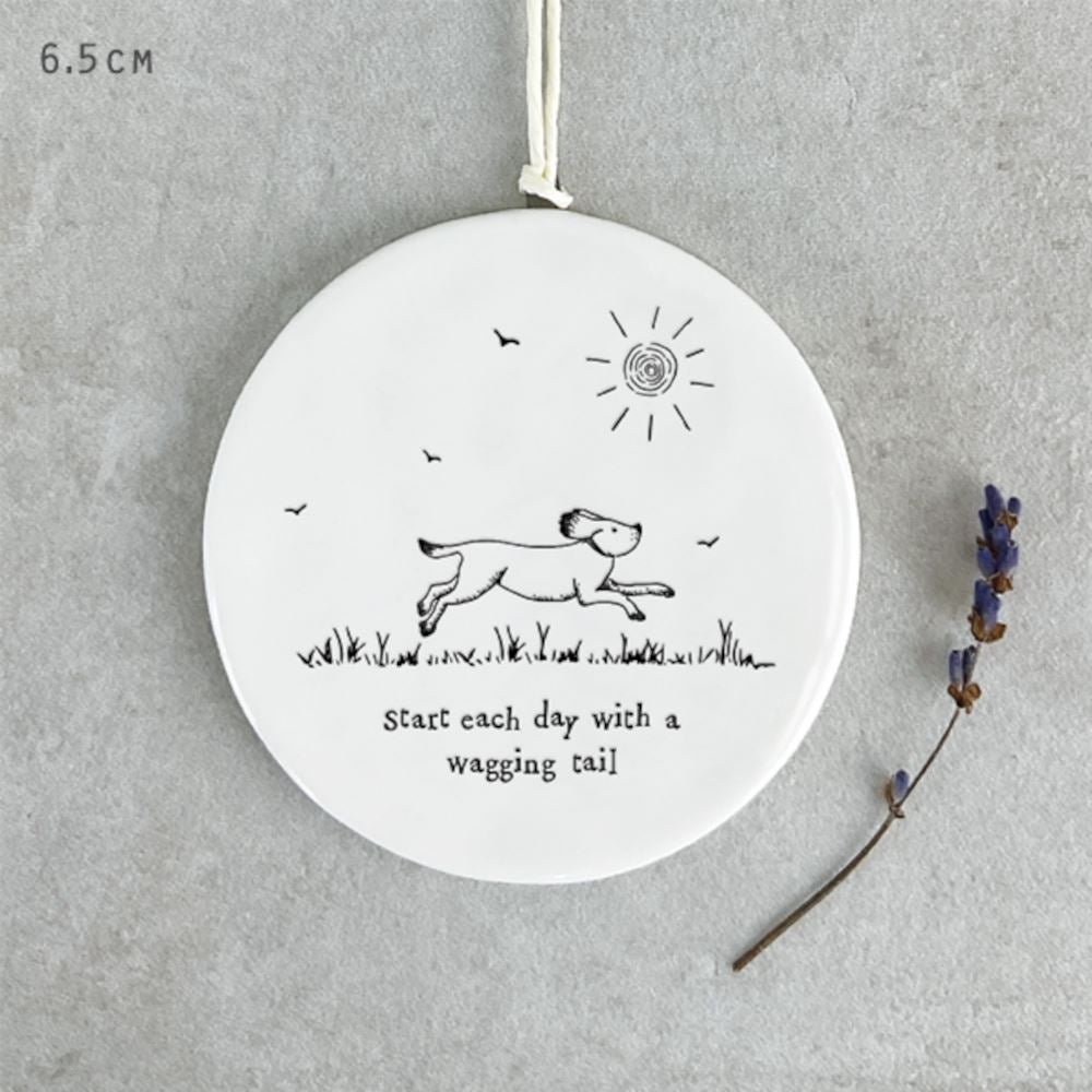 east-of-india-small-porcelain-dog-hanger-wagging-tail|6350C|Luck and Luck| 1
