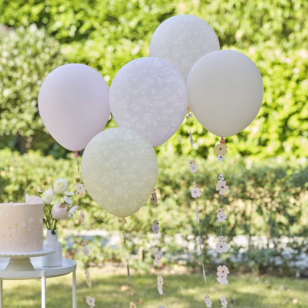 pastel-flower-balloon-bundle-with-floral-balloon-tails-x-5|BBL-101 |Luck and Luck| 1
