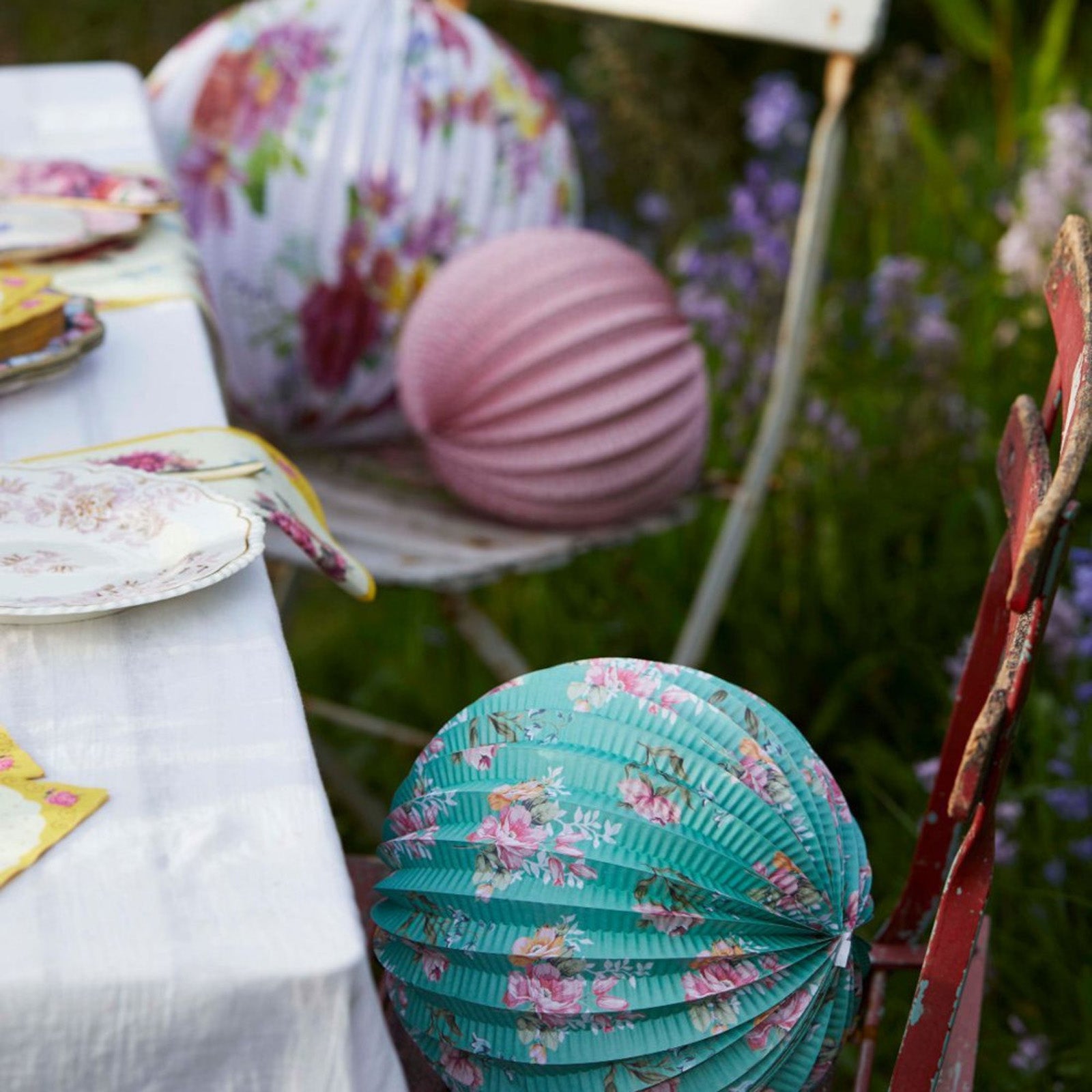 fcb901b3a77a17d16f1f6fed7de73ee1