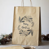 large-merry-christmas-mistletoe-wreath-kraft-paper-bags-set-of-6|KBLRGTREE|Luck and Luck| 1