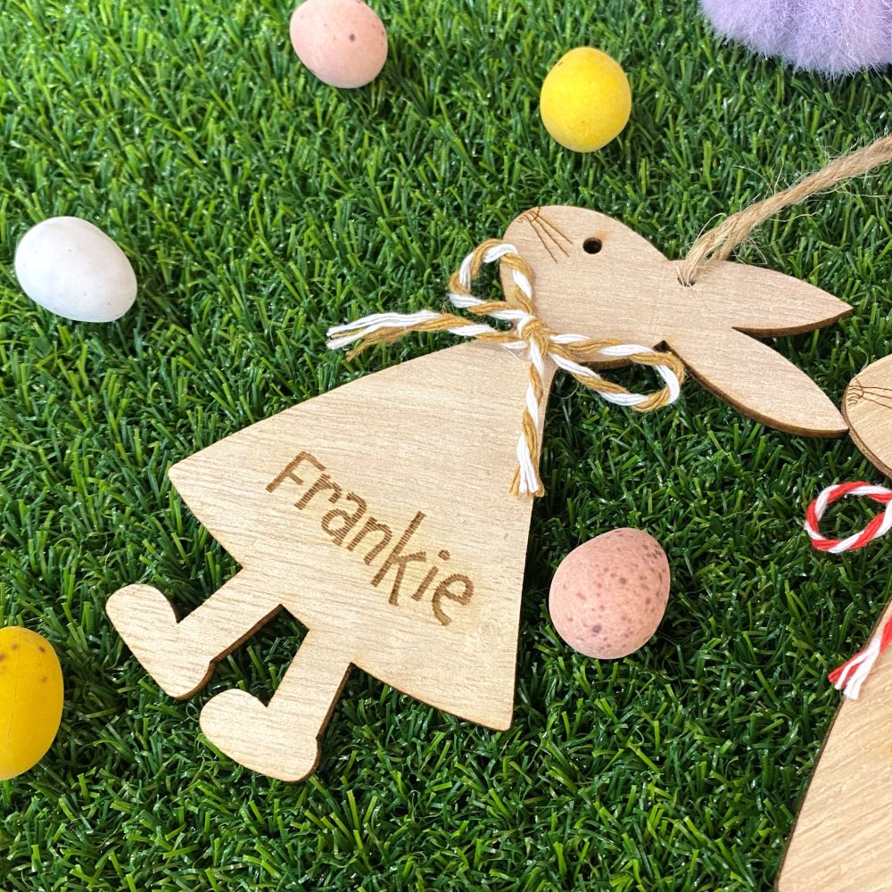 personalised-hanging-wooden-bunny-set-of-2-easter-decoration|LLWWHANGINGBUNNYX2|Luck and Luck| 3