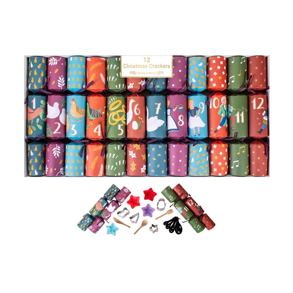 12-days-of-christmas-table-crackers-with-novelty-baking-set|XM6010|Luck and Luck| 4