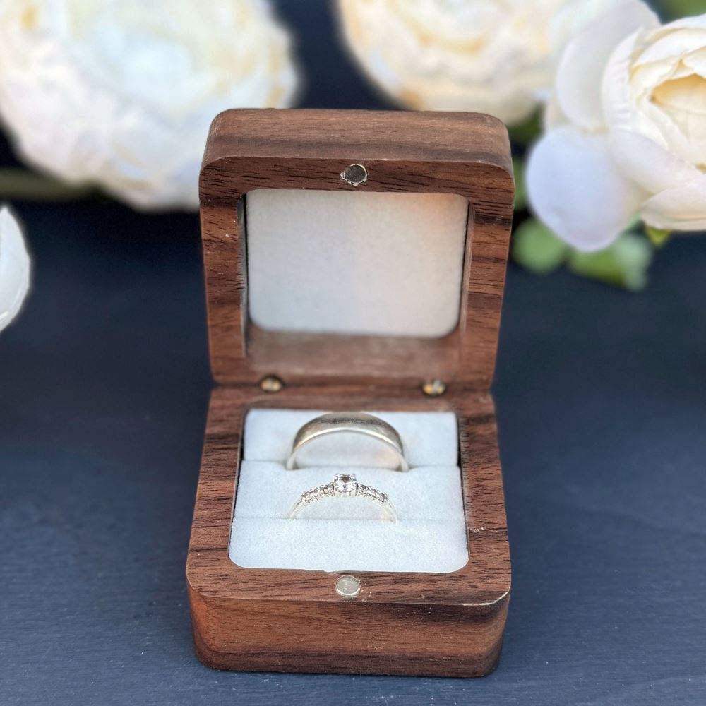 personalised-square-ring-box-2-ring-slots-white-insert-design-8|LLUVRB2WD8|Luck and Luck| 3