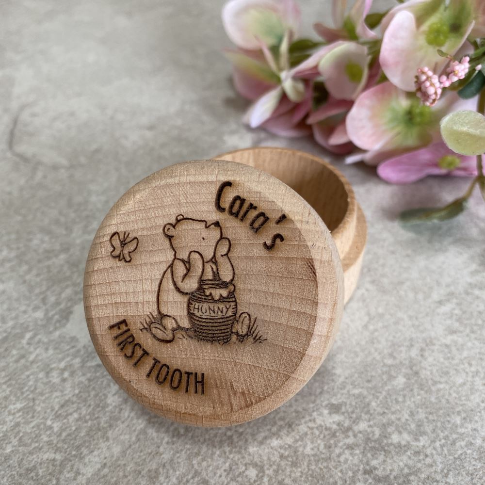 personalised-winnie-the-pooh-first-tooth-box-keepsake-gift|LLWWWTPFT|Luck and Luck| 1