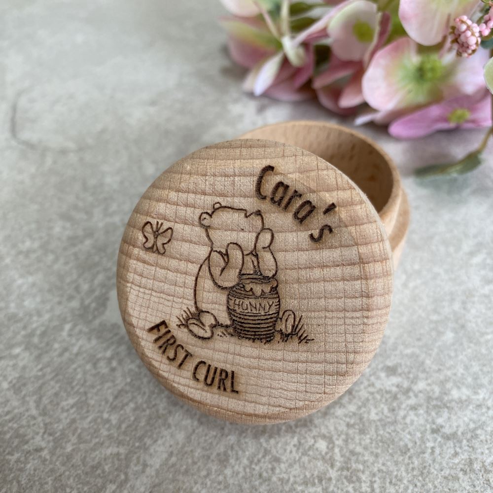 personalised-winnie-the-pooh-first-curl-box-keepsake-gift|LLWWWTPFC|Luck and Luck| 1