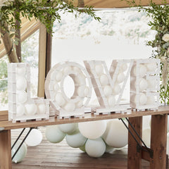 love-balloon-mosaic-stand-wedding-engagement-decor|BRA-322|Luck and Luck| 1