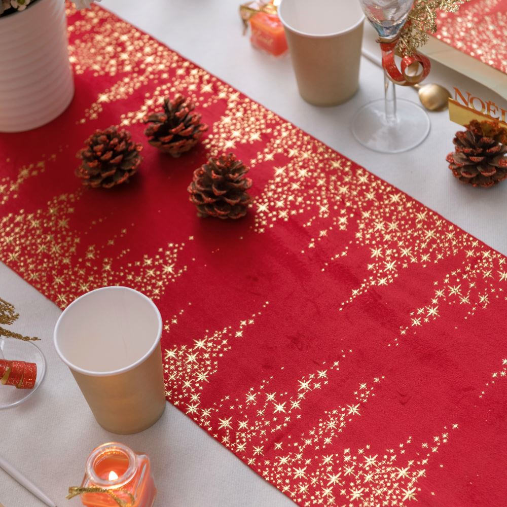 red-christmas-table-runner-with-gold-stars-2-5m|814600300007|Luck and Luck| 1