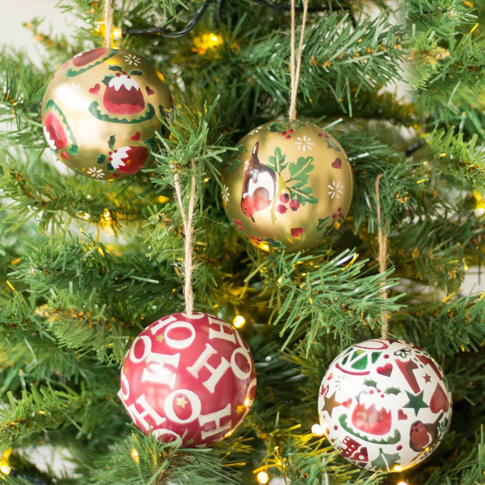 emma-bridgewater-christmas-images-set-of-4-baubles-fill-your-own|EBX3141N|Luck and Luck| 1