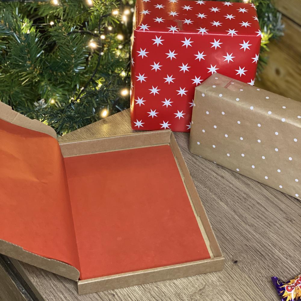 personalised-santa-hat-christmas-eve-card-gift-box|LLWWXMASEVEBOXSH|Luck and Luck| 3