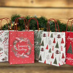 5-assorted-christmas-gift-bags-with-handles|XM6523|Luck and Luck| 1