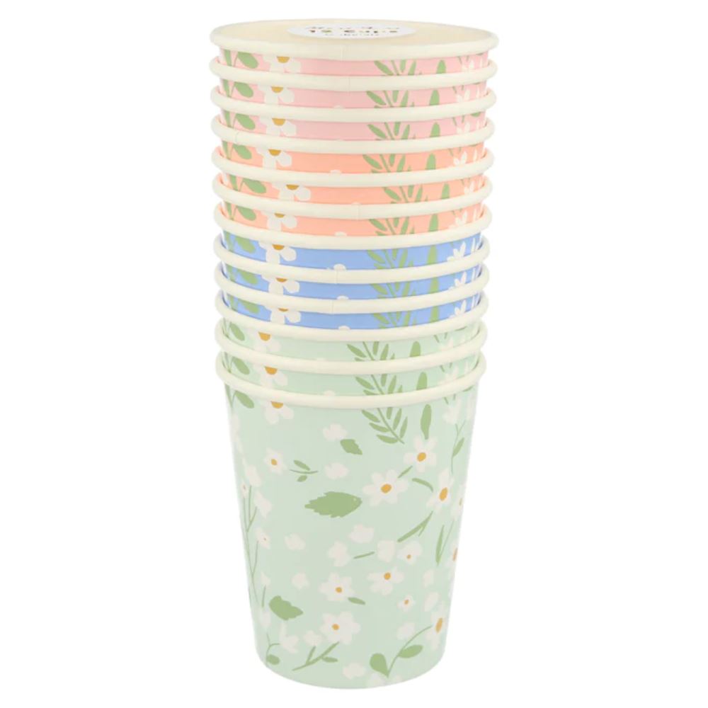 meri-meri-ditsy-floral-paper-party-cups-x-12-afternoon-tea|221778|Luck and Luck|2