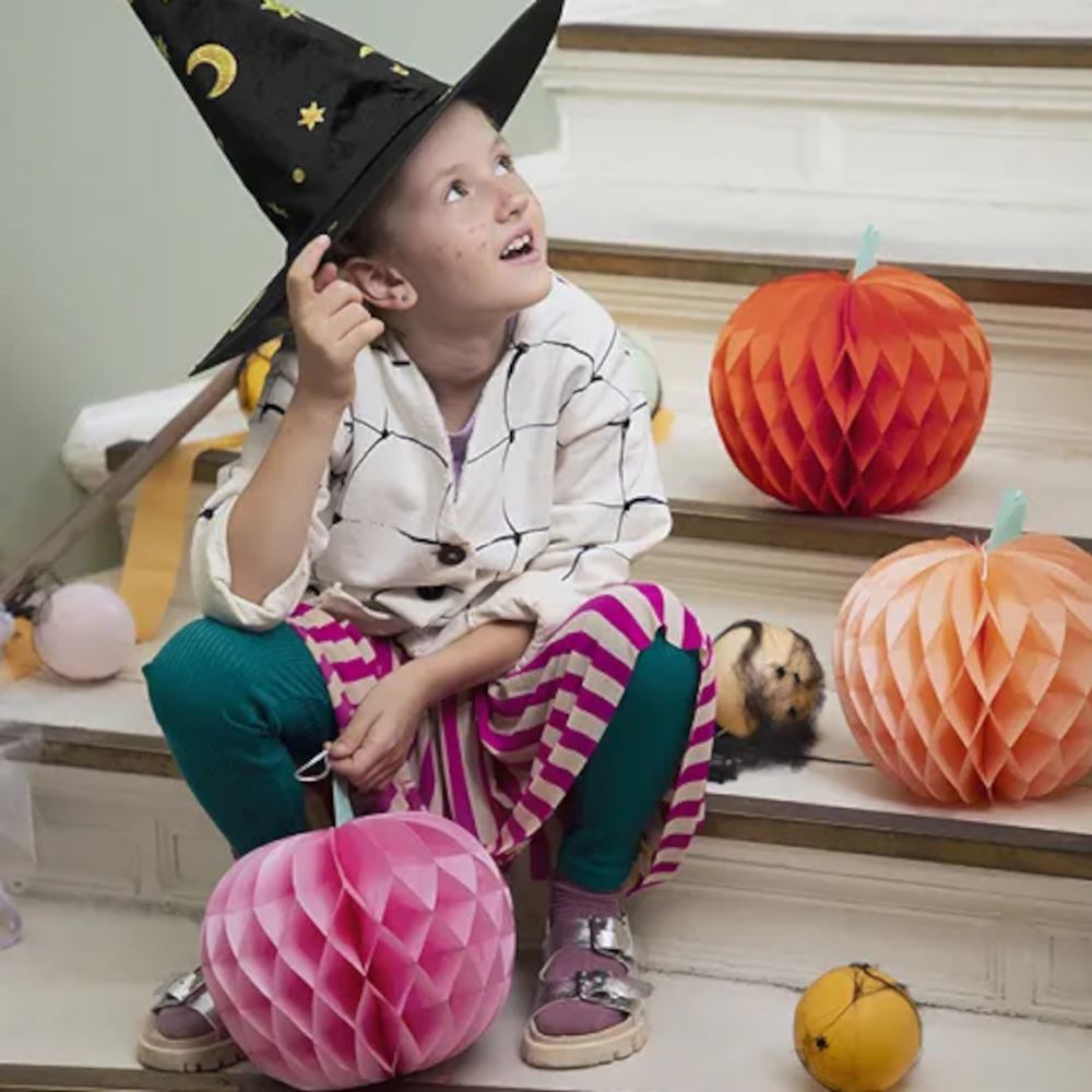 honeycomb-halloween-pumpkin-hanging-decorations-x-3|DB1|Luck and Luck| 1