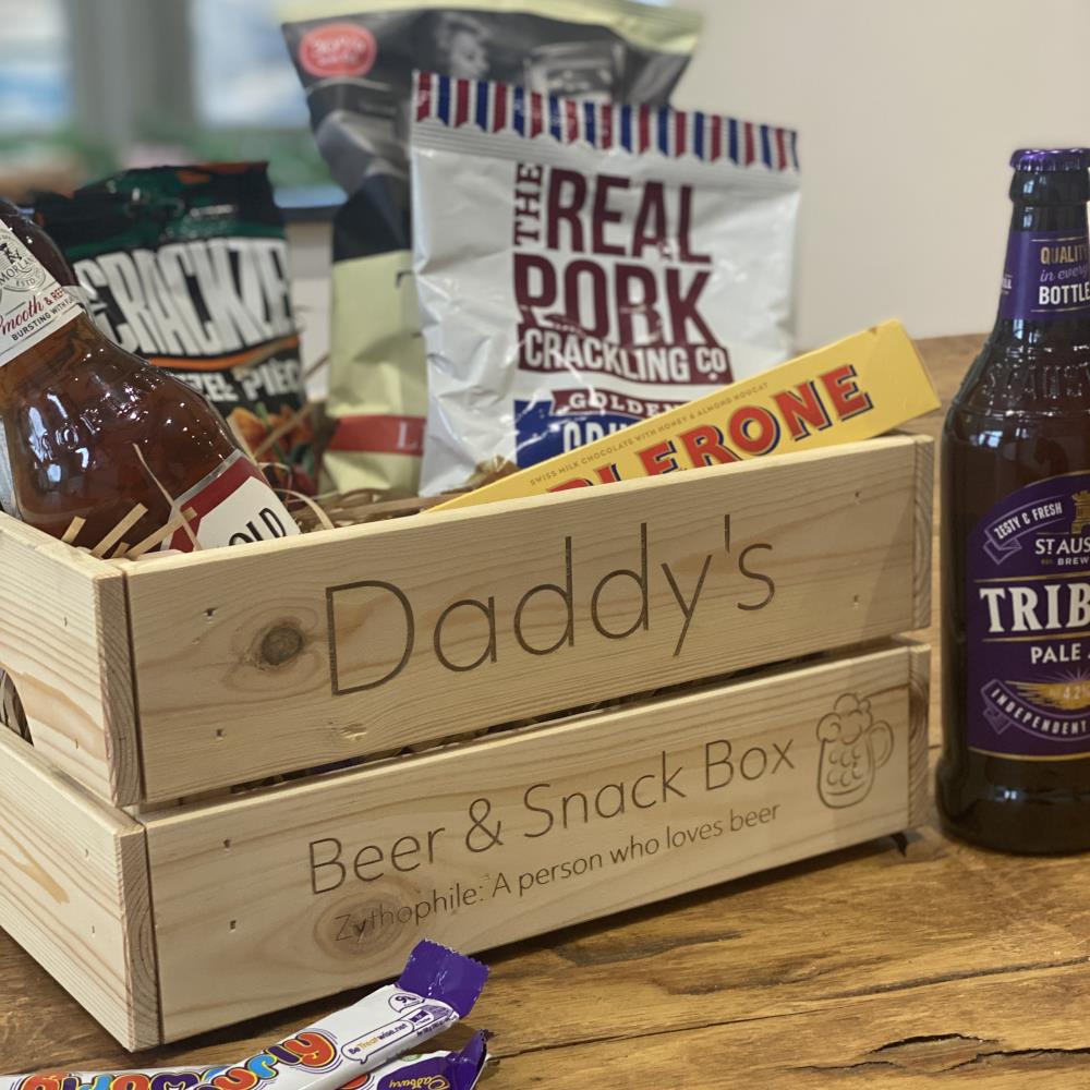 personalised-wooden-crate-for-alcohol-christmas-dad-mum-gift|LLWWWOODENCRATEA|Luck and Luck| 3