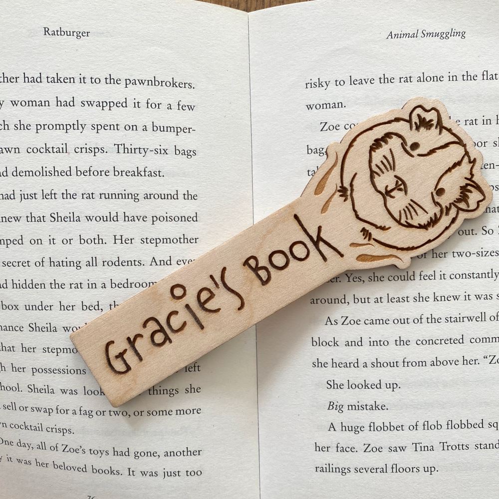 personalised-guinea-pig-bookmark-childrens-gift-stocking-filler|LLWWGUINEABM|Luck and Luck| 1
