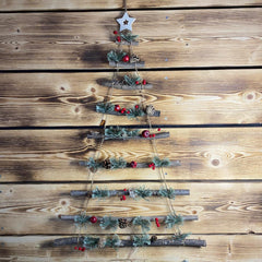 festive-triangle-rustic-tree-ladder-with-foliage|LES085G|Luck and Luck| 1