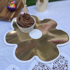 gold-daisy-flower-paper-plates-x-8-easter-table|93762|Luck and Luck| 1