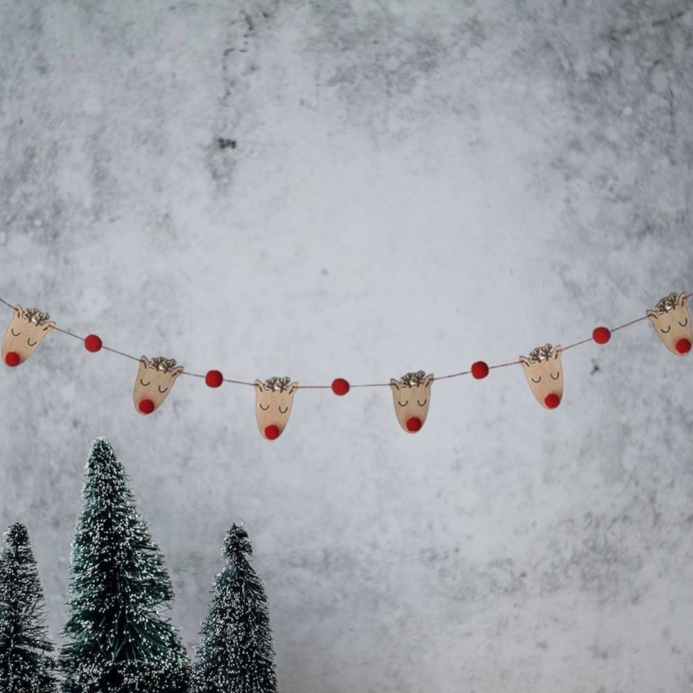 wooden-red-pom-pom-reindeer-face-christmas-garland-1m|CODD511|Luck and Luck| 1