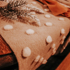 beige-wool-table-runner-with-cream-pom-poms-28cm-x-1-50m|91132|Luck and Luck| 3