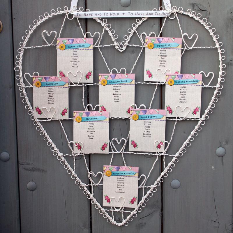 vintage-wire-cream-metal-heart-table-plan-photo-holder-l|WIR001|Luck and Luck| 1