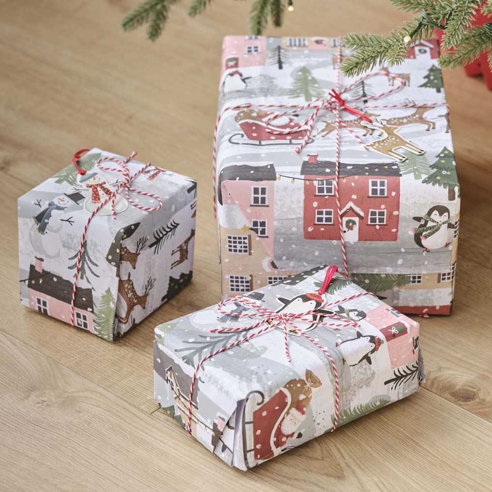 christmas-scene-wrapping-paper-2-sheets-luxury-festive-gift-wrap|MLC-131 |Luck and Luck| 1