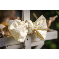 small-white-flowers-table-runner-28cm-x-5m|76036|Luck and Luck|2