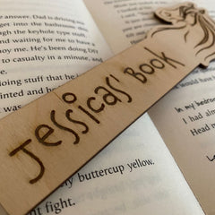 personalised-horse-wooden-bookmark|LLWWHOBM|Luck and Luck| 3