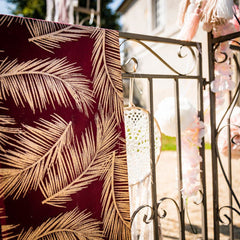 red-and-gold-feather-party-table-runner-5m|78600|Luck and Luck| 1