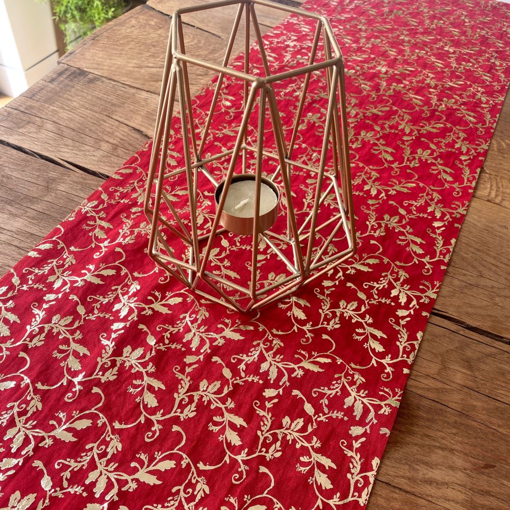 red-and-gold-muslin-vine-flowers-material-table-runner-28cm-x-3m|94195|Luck and Luck| 1