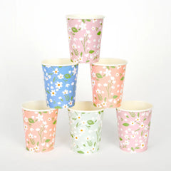 meri-meri-ditsy-floral-paper-party-cups-x-12-afternoon-tea|221778|Luck and Luck| 1