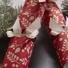 Red Floral Cooking Gift Christmas Crackers Festive Party Tableware Set of 6