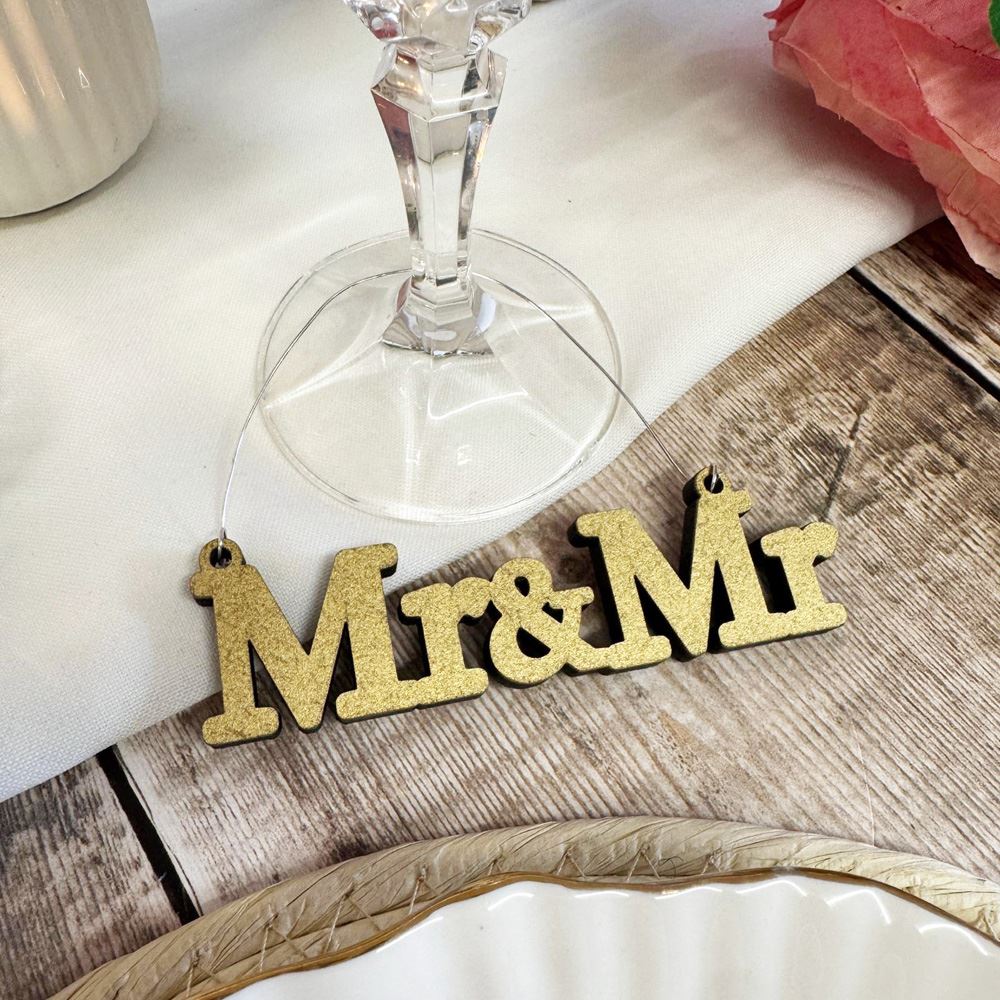 custom-wooden-hanging-mr-mr-small-sign-wedding-decor|LLWWHANGMRMR|Luck and Luck| 1