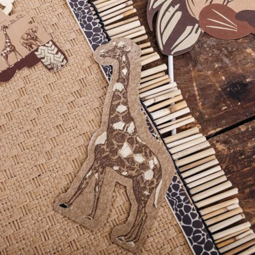 giraffe-safari-rustic-brown-paper-party-animal-napkins-x-16|94028|Luck and Luck| 1