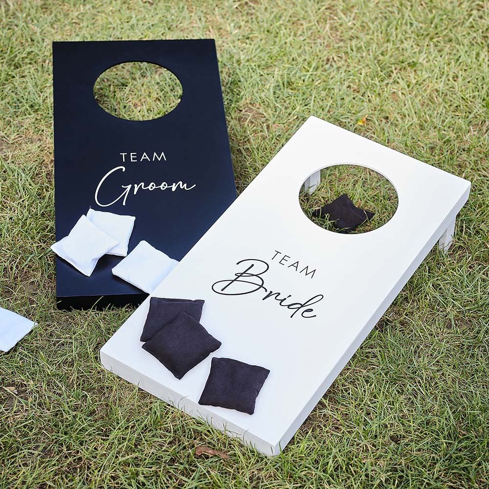 corn-hole-wedding-party-garden-game-bride-groom-team|ROM-225|Luck and Luck| 1