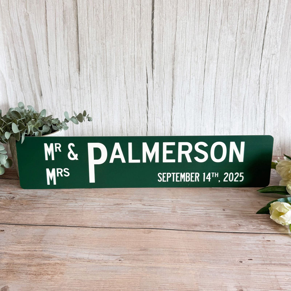 personalised-american-steet-sign-wedding-home-decoration-family|LLUVWEDROADSIGND2|Luck and Luck| 1