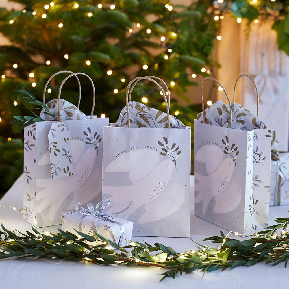 mistletoe-white-christmas-paper-gift-bag-8-pack-party-bags|BC-MIST-GIFTBAG|Luck and Luck| 1