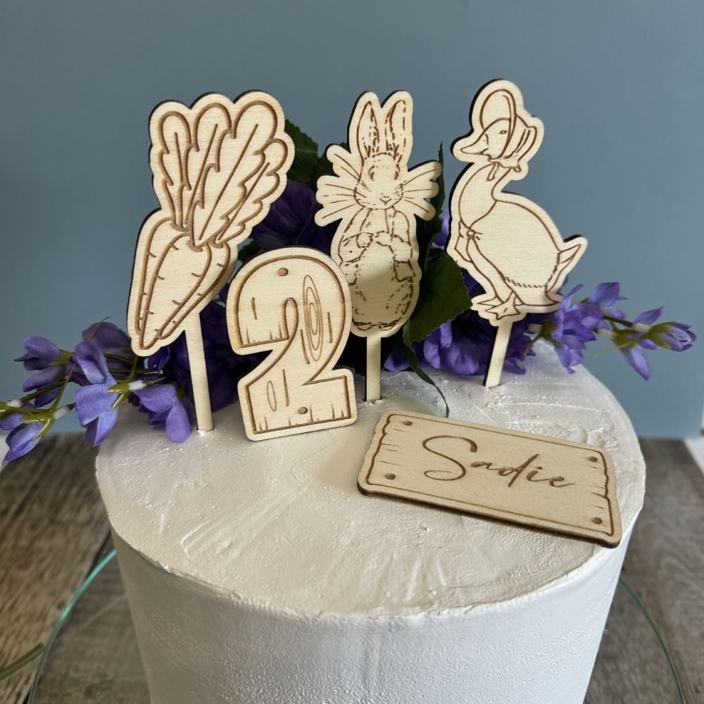 personalised-peter-rabbit-and-jemima-puddleduck-cake-charms|LLWWPRCTCHARMS|Luck and Luck| 1