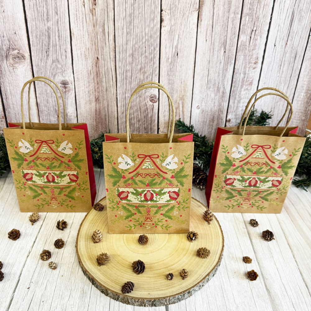 folklore-green-christmas-paper-gift-bags-x-8-festive-gift-wrapping|FOLK-GIFTBAG|Luck and Luck| 1