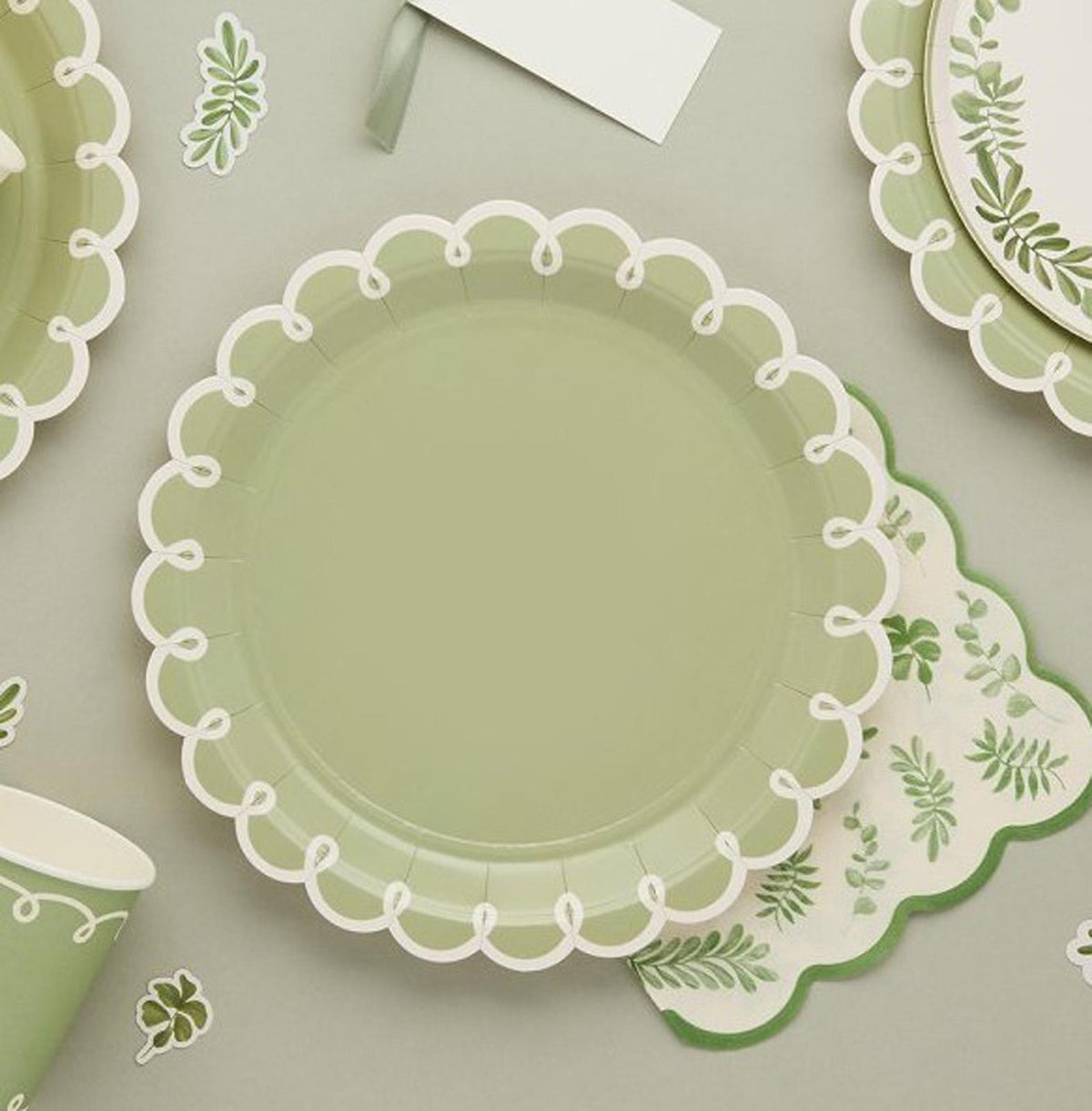 Botanical Paper Plates Green White Party Tableware (Pack of 8, 23cm)