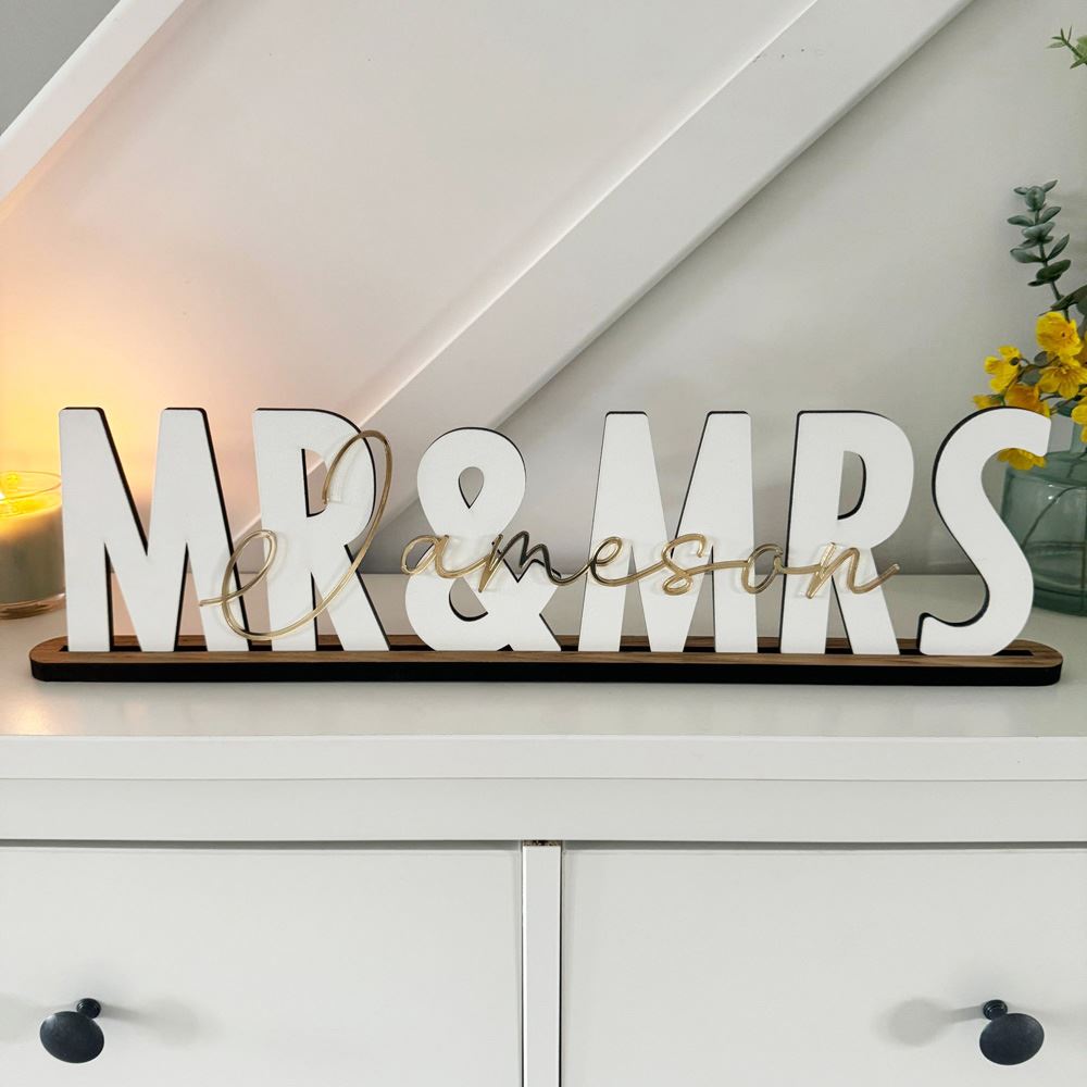 customisable-wedding-surname-mr-mrs-sign-decoration-personalised|LLWWWEDSURNAMED2LLWWWEDSURNAMED3|Luck and Luck| 1